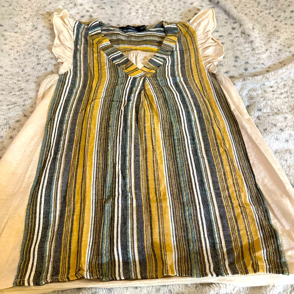Doe & Rae Striped Yellow and Gray Women's Top